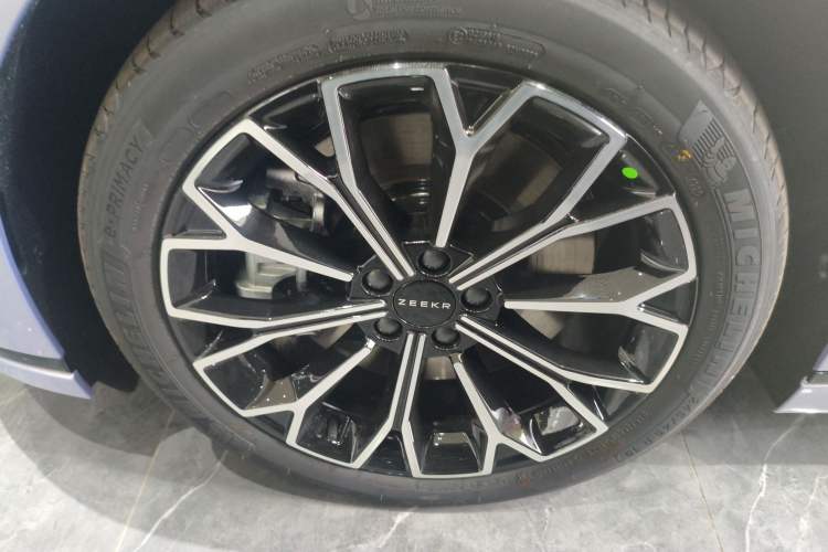 Used Zeekr 007GT 2025 Rear-Drive Intelligent Driving Version 75 kWh