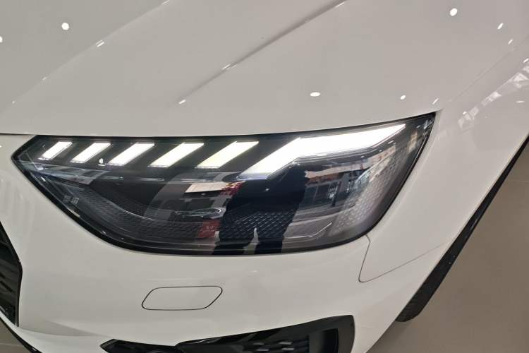 Used Audi A4L 2025 2 Million Units Enjoyment Version 40 TFSI Luxury Dynamic Edition B&O Starry Night Edition