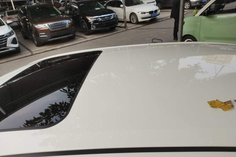 Used Toyota Corolla 2021 Dual-Motor 1.8L E-CVT Elite Edition
