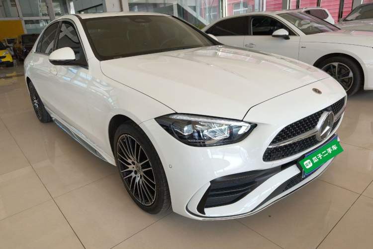 Used Mercedes-Benz C-Class 2023 Revised C 200 L Sport Edition Front Right 45 Deg
