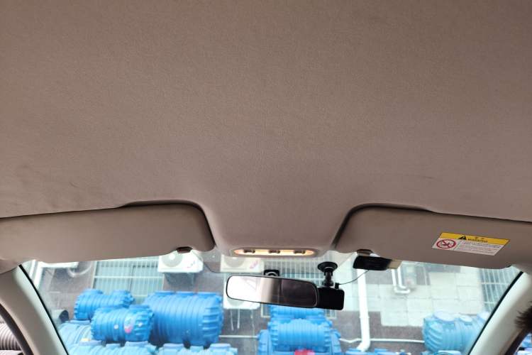 Used Venucia T70 2016 2.0L Manual RuiQu Version