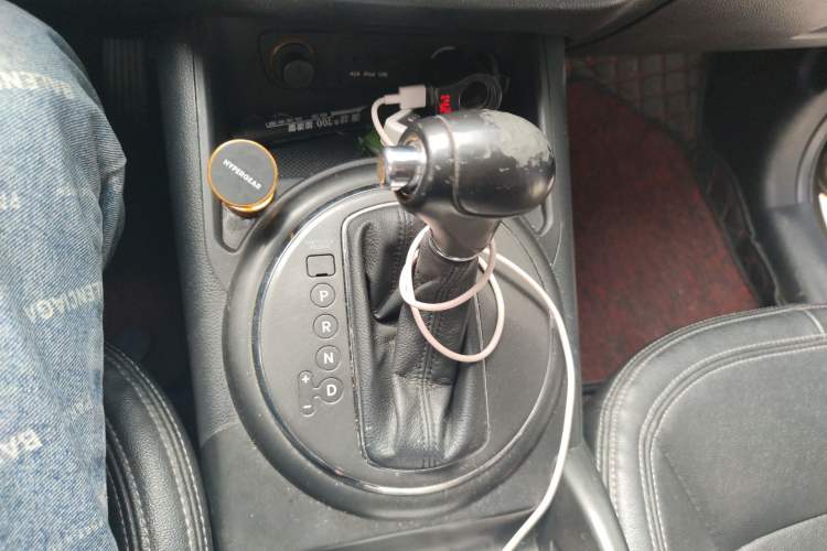 Used Kia Sportage R 2014 2.0L Automatic Two-Wheel Drive GLS Trim
