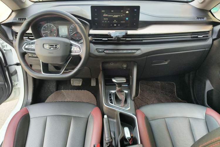 Used Geely Auto Vision X3 2021 PRO 1.5L CVT Deluxe Model