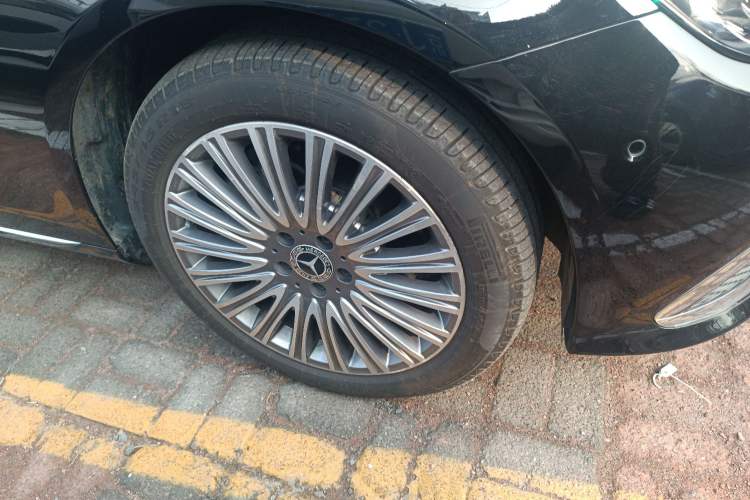 Used Mercedes-Benz E-Class 2023 Updated E 300 L Luxury Edition