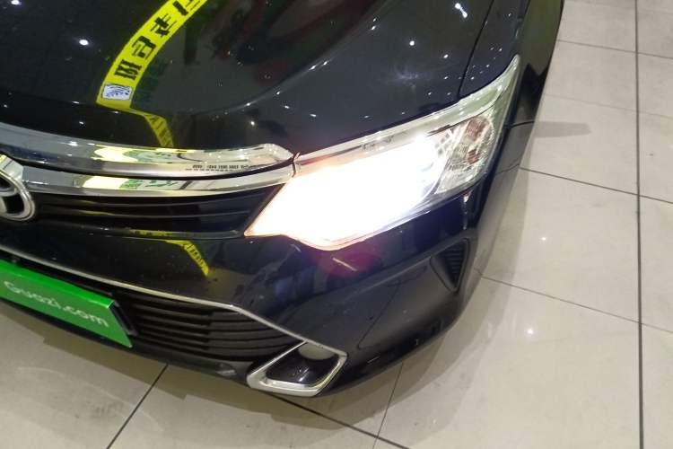 Used Toyota Camry 2016 2.0G 10th Anniversary Leading Edition