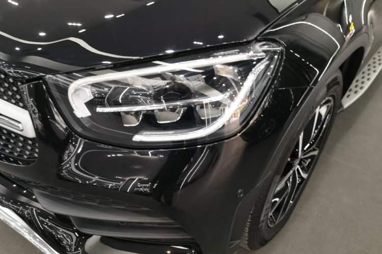 Used Mercedes-Benz GLC 2020 Facelift GLC 300 L 4MATIC Dynamic Edition

