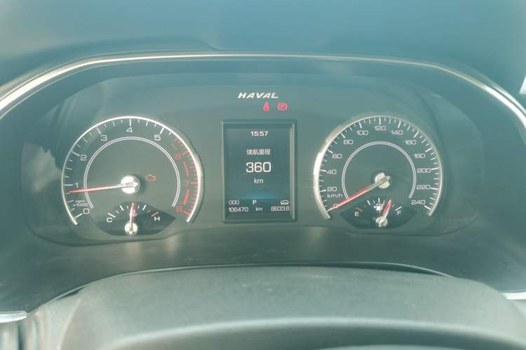 Used Haval H6 2017 Red Label 2.0T Automatic Two-Wheel Drive ZhiShang Model
