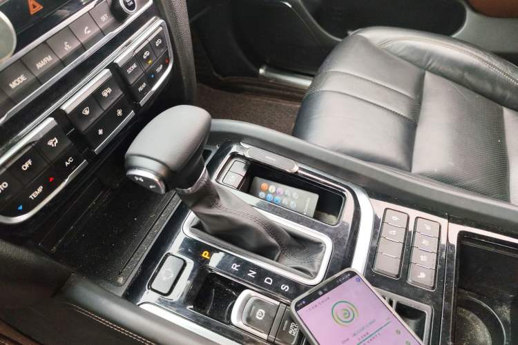 Used GAC Trumpchi GS8 2017 320T Two-Wheel Drive Luxury Smart Connectivity Version (7 Seats)