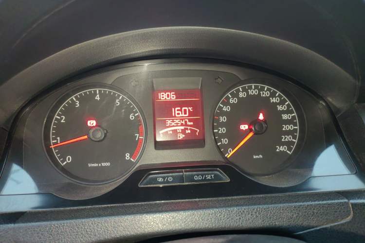 Used Volkswagen Santana 2013 1.6L Manual Fashion Edition Instrument Cluster
