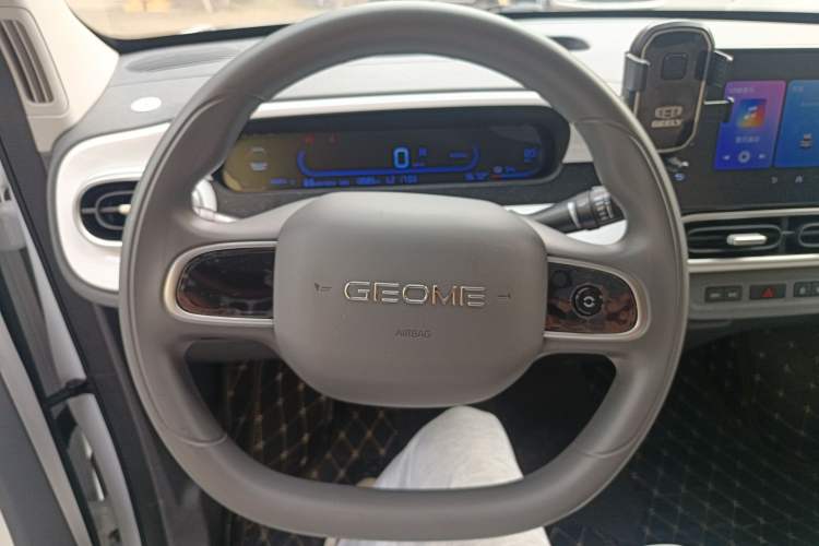 Used Geely Galaxy Panda 2025 210km Panda Rider Steering Wheel