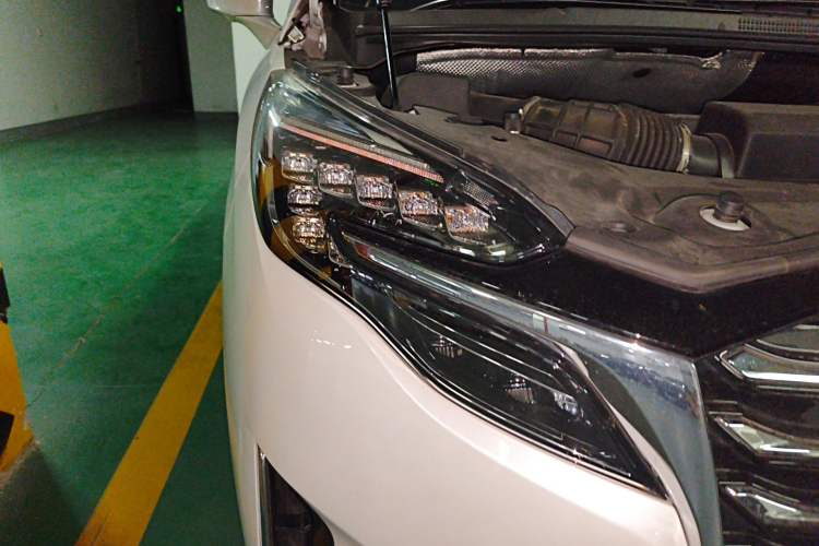 Used Buick GL8 2023 ES Lu Zun Luxury Model
