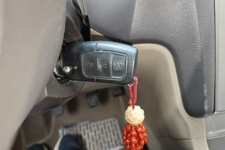 Used Ford Focus 2013 Hatchback Classic 1.8L Manual Fashion Edition
