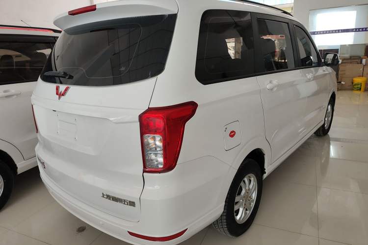 Used Wuling Hongguang 2018 1.5L S Comfort Model L2B Rear Right 45 Deg