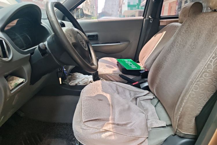 Used Wuling Hongguang 2014 1.2L Base Model China IV Left Front Seat