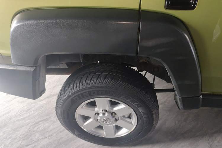 Used BAIC Off-Road BJ40 2016 40L 2.3T Automatic Two-Wheel Drive Luxury Edition
