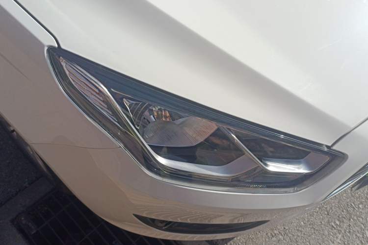 Used Ford Escort 2017 Happiness Edition 1.5L Automatic Fashion Version
