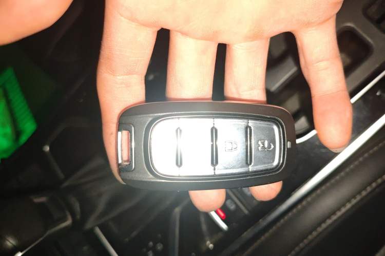 Used Chery Arrizo 5 2019 1.5L CVT New Freedom Edition China VI Standard Interior 1