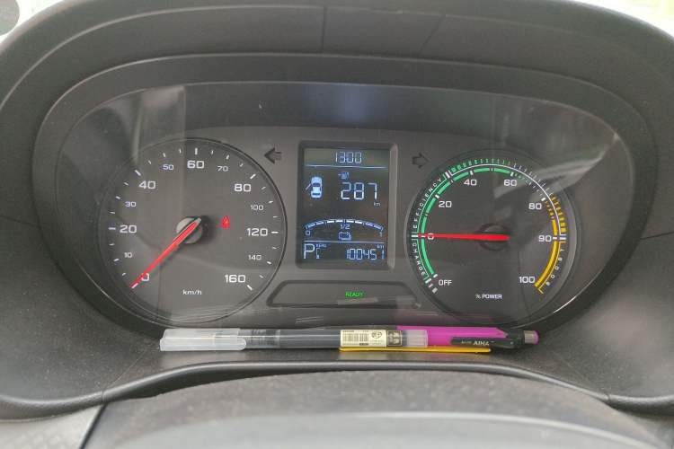 Used Roewe Clever 2021 302km All-Round Version
