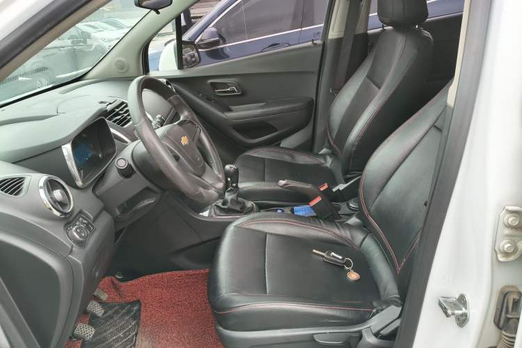 Used Chevrolet Trax 2016 1.4T Manual Two-Wheel Drive Comfort Version with Sunroof Left Front Seat