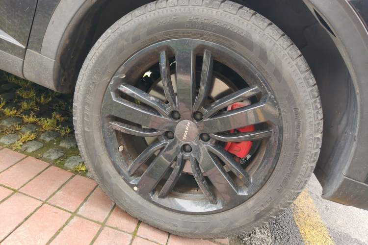 Used Haval H6 2020 2.0 GDIT Automatic GT Champion Edition Right Front Wheel Hub