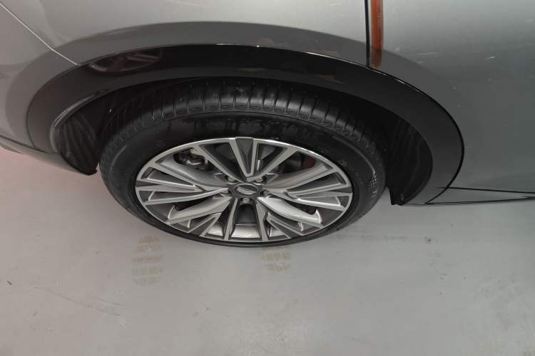 Used Cadillac GT4 2023 25T Luxury Model