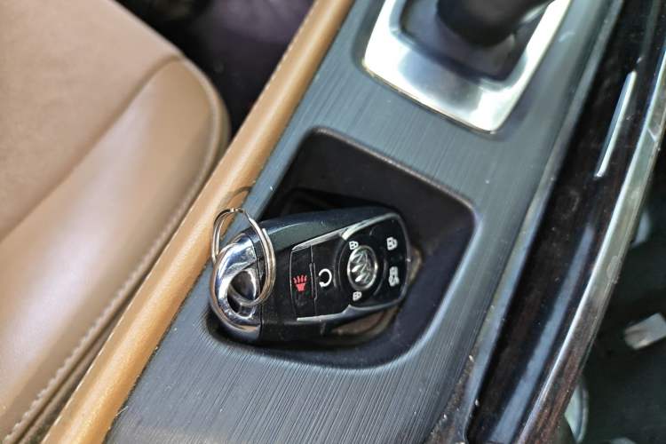 Used Buick LaCrosse 2018 28T Elite Edition