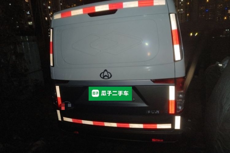 Used CHANGAN KUAYUE Xing V3 2022 1.5L Gasoline Comfort-Grade 5-Seater Minivan JL473QH Rear