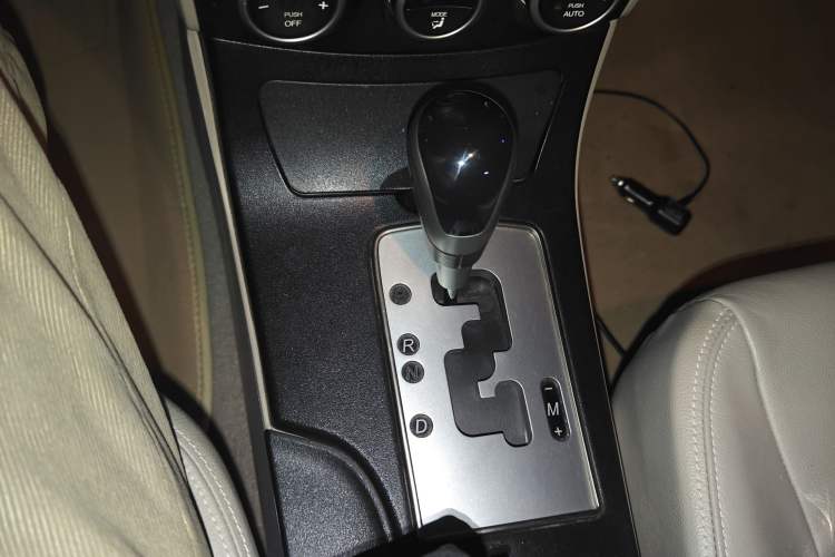 Used Bestune B70 2010 2.0L automatic luxury version