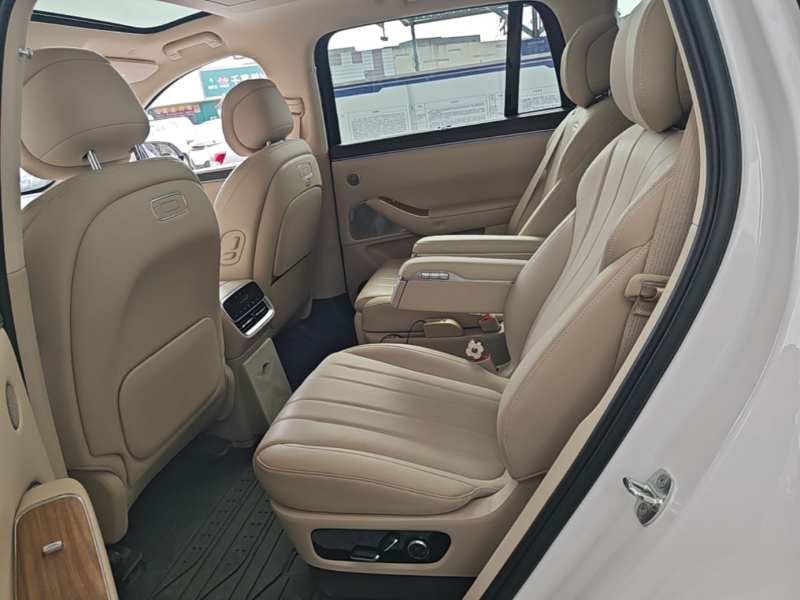 Used Hima AITO M7 2026 Model Range-Extending Max All-Wheel Drive 6-Seater Version — 16