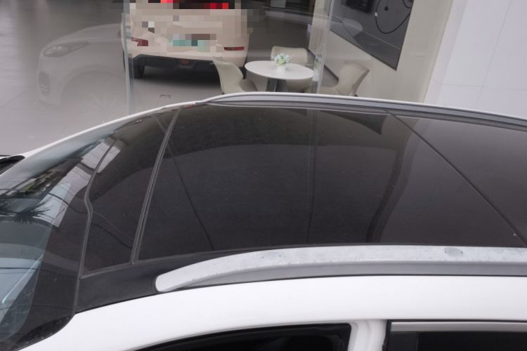 Used Kia KX5 2017 1.6T Automatic Two-Wheel Drive 15th Anniversary Special Edition DLX Roof