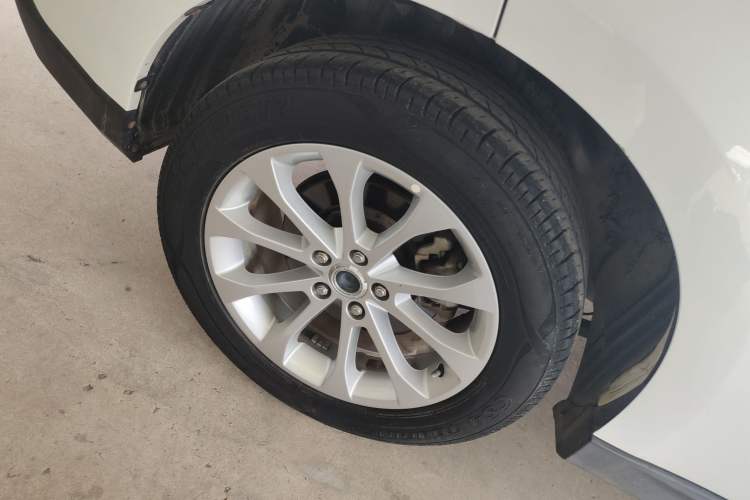 Used Haval H2 2017 Blue Label 1.5T Manual Two-Wheel Drive Luxury Model