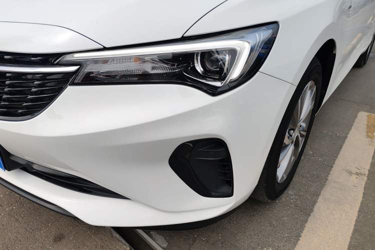 Used Buick Verano 2023 Pro Enjoyment Edition Left Front Headlight