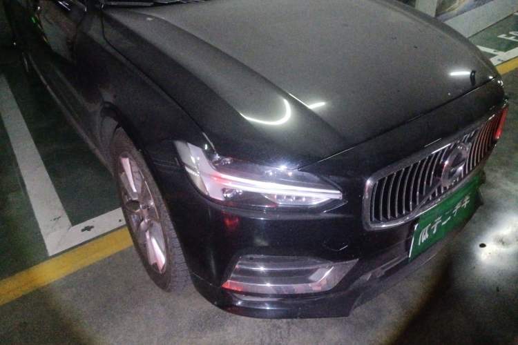 Used Volvo S90 2020 T5 Zhiyi Luxury Edition