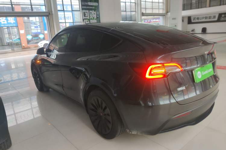 Used Tesla Model Y 2024 Rear-Wheel-Drive Version