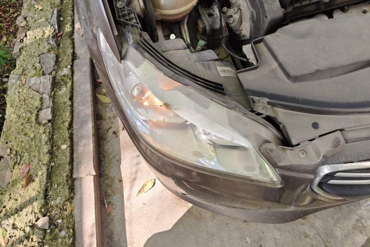 Used Peugeot 301 2014 1.6L Automatic Luxury Edition
