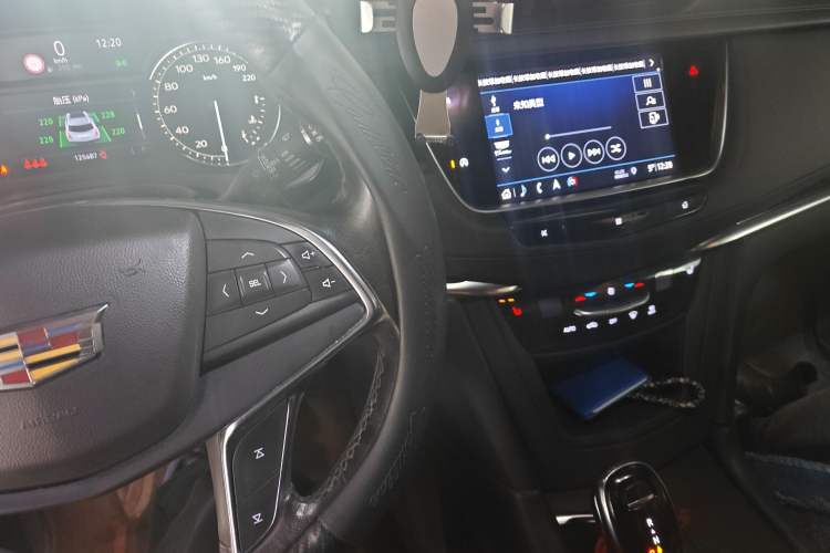 Used Cadillac XT5 2020 28T Luxury Version