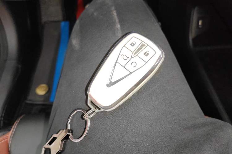 Used CHANGAN Eado 2023 Changan Edition PLUS Blue Whale NE 1.4T GDI DCT Prestige Version
