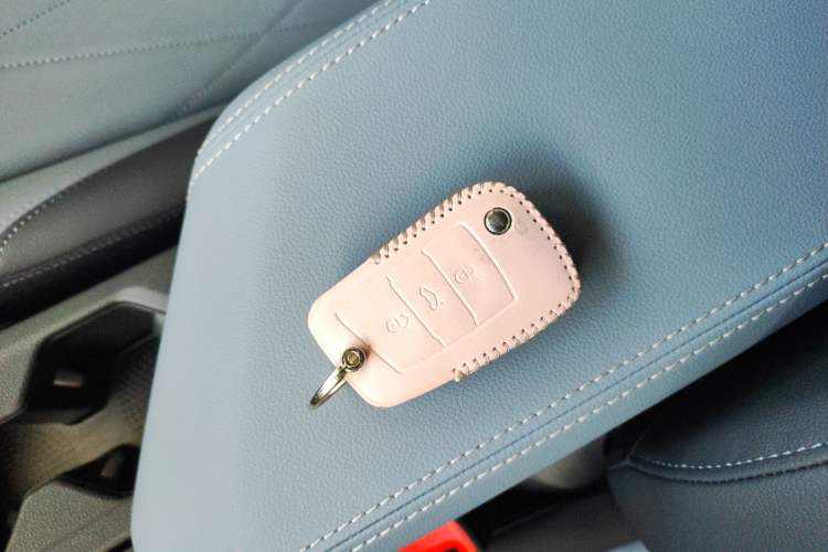 Used Volkswagen Lavida 2024 1.5L Automatic Starry Sky 5 Million Edition Vehicle Key