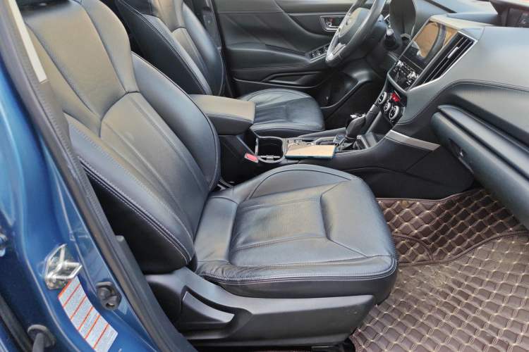 Used Subaru Forester 2019 2.0i Luxury Edition EyeSight Right Front Seat