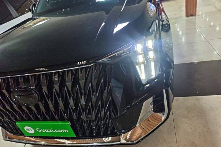 Used GAC Trumpchi GS8 2024 Dual-Motor Series 2.0TM Two-Wheel Drive Premium Edition