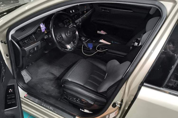 Used Lexus ES 2015 250 Elegant Edition