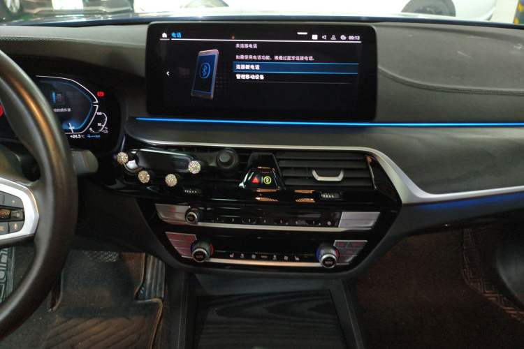 Used BMW 5 Series New Energy 2021 535Le M Sport Package Audio And AC Panel