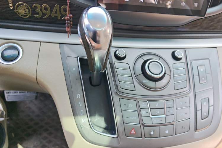 Used Buick GL8 2013 2.4L LT Luxury Business Executive Edition
