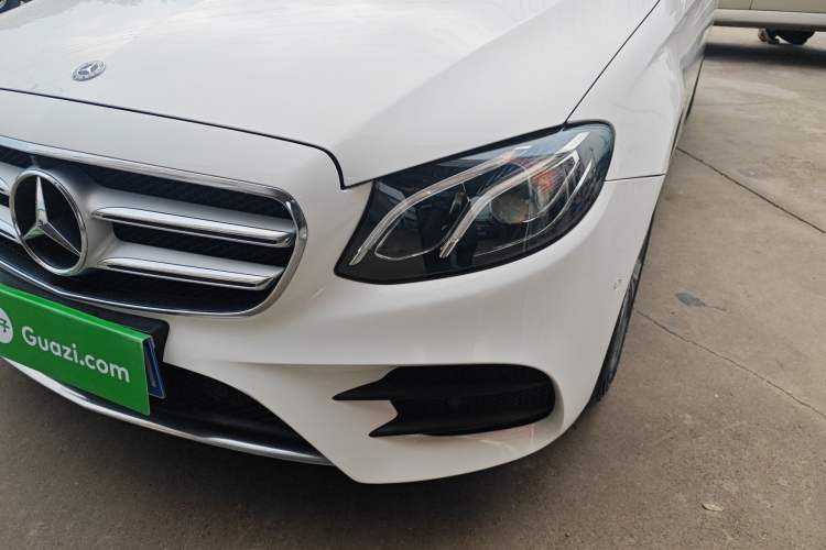 Used Mercedes-Benz E-Class 2020 E 300 L Sporty and Stylish Model Left Front Headlight