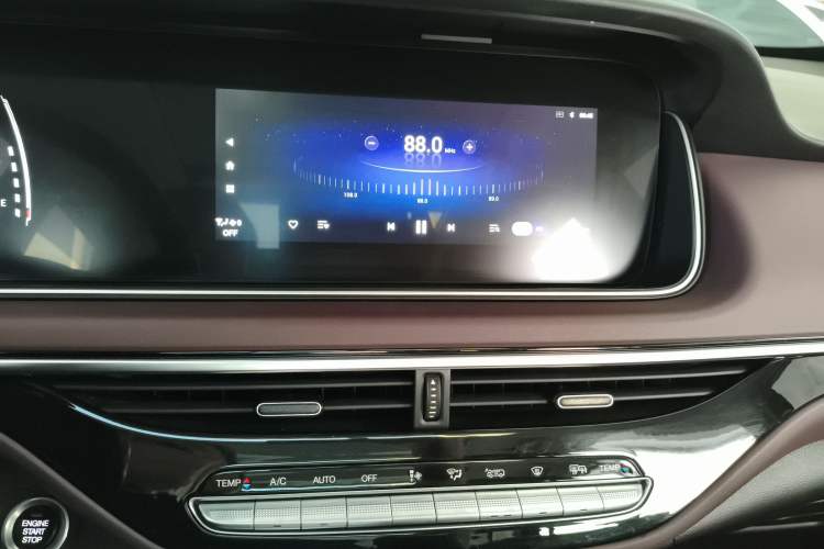 Used GAC Trumpchi M6 2021 PRO 270T DCT Luxury Edition