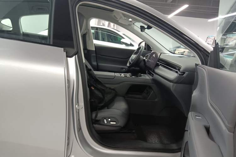 Used XPeng G6 2025 625 Long-Range Max Flagship Edition
