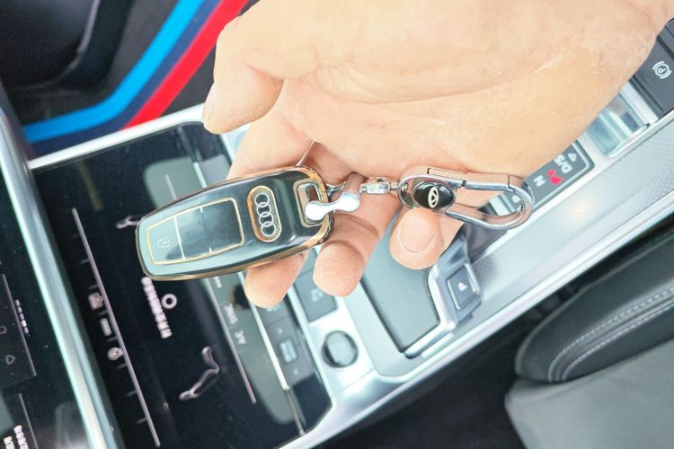 Used Audi A6L 2022 40 TFSI Luxury Dynamic Model Vehicle Key