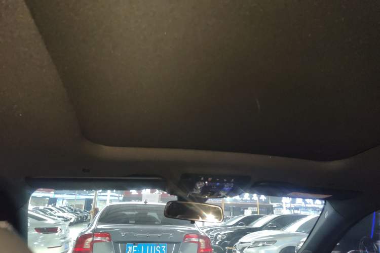 Used Mercedes-Benz A-Class 2022 Revised Version A 200 L Sport Sedan Fashionable Style
