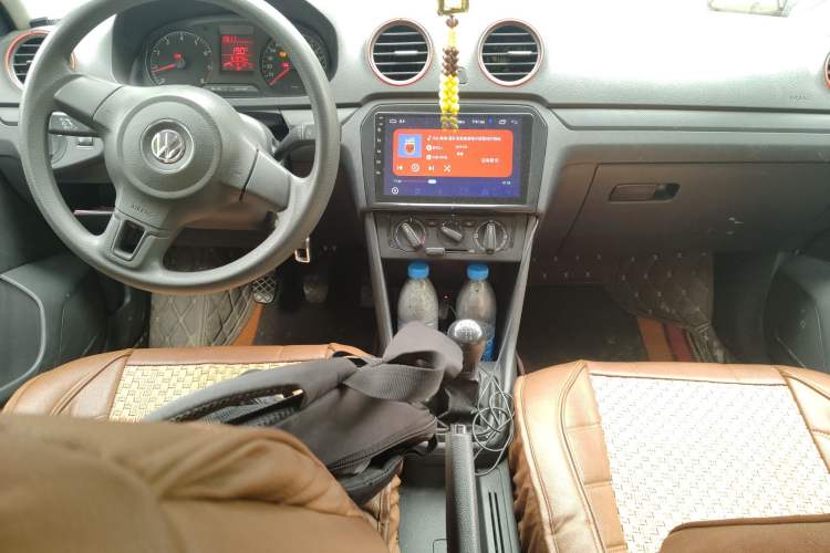 Used Volkswagen Jetta 2013 1.6L Manual Fashion Edition