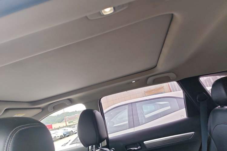 Used Renault Koleos 2017 2.5L Two-Wheel Drive Prestige Edition Headliner